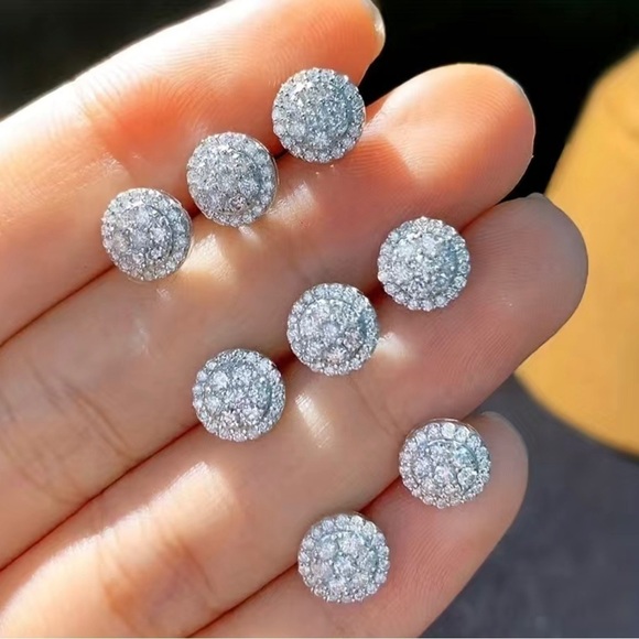 Round diamond zircon stud earring silver plated - Picture 2 of 4